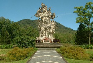 kebun raya bedugul