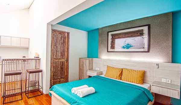 nau here hostel kuta bali