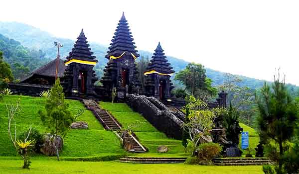 pura taman sari klungkung