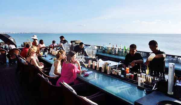 rock bar jimbaran bali