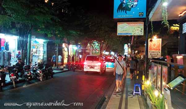 jalan legian kuta bali